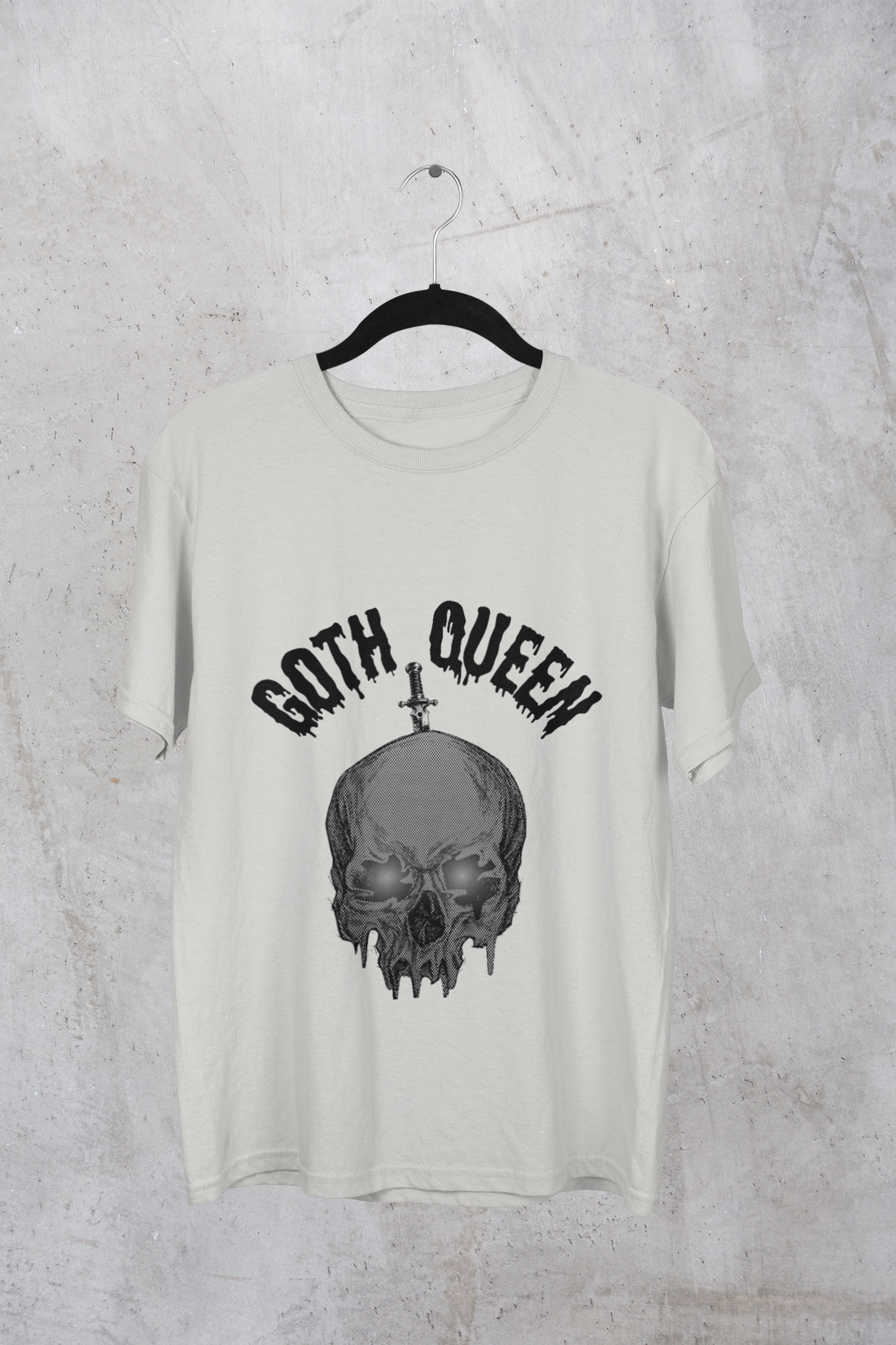 Camiseta de Reina Gótica con Calavera y Daga: Ropa Alternativa, Punk, Rock, Emo y Grunge