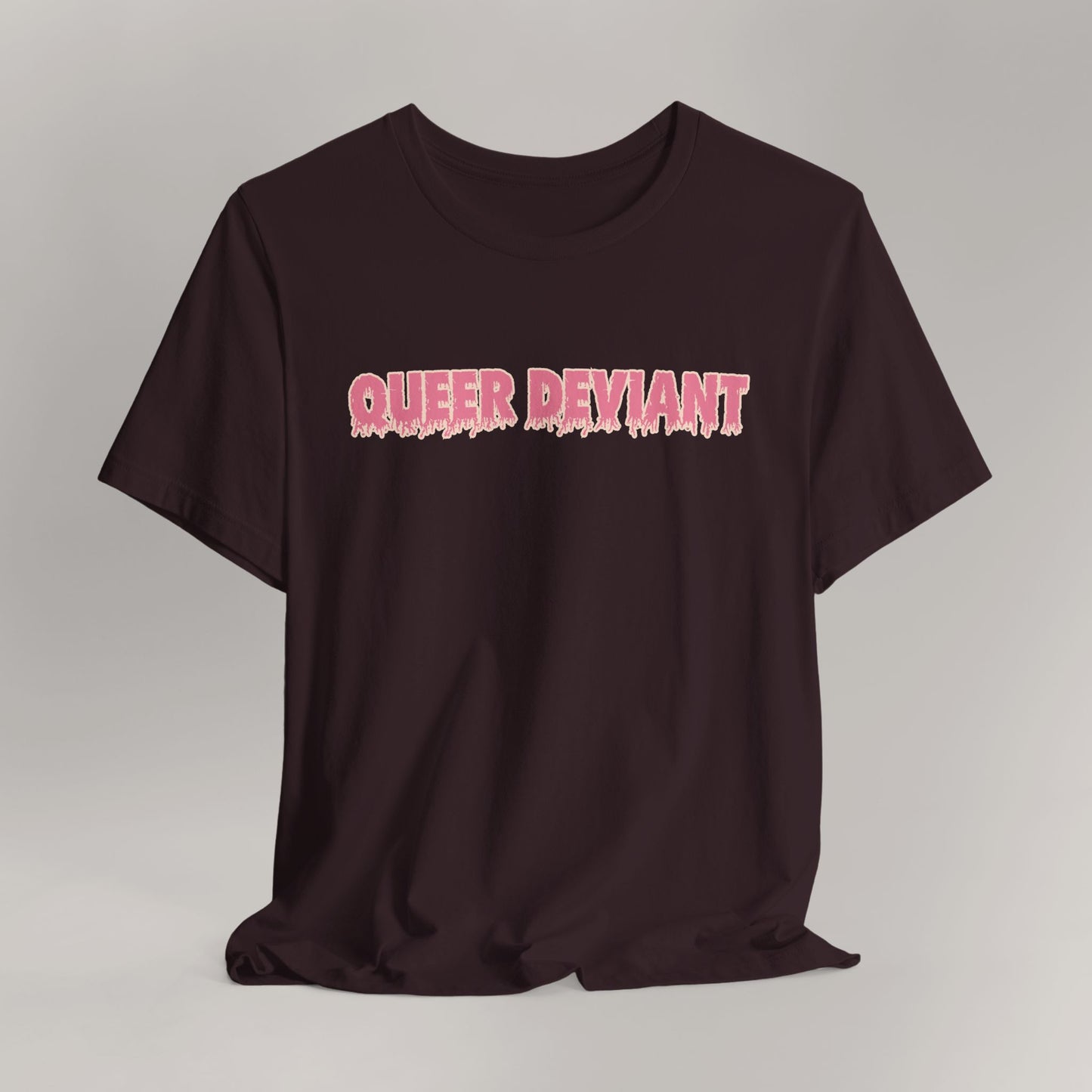 Camiseta de manga corta queer desviada: camiseta de orgullo audaz, top unisex de verano, regalo LGBTQ divertido, ropa para festivales, camiseta llamativa, colorida