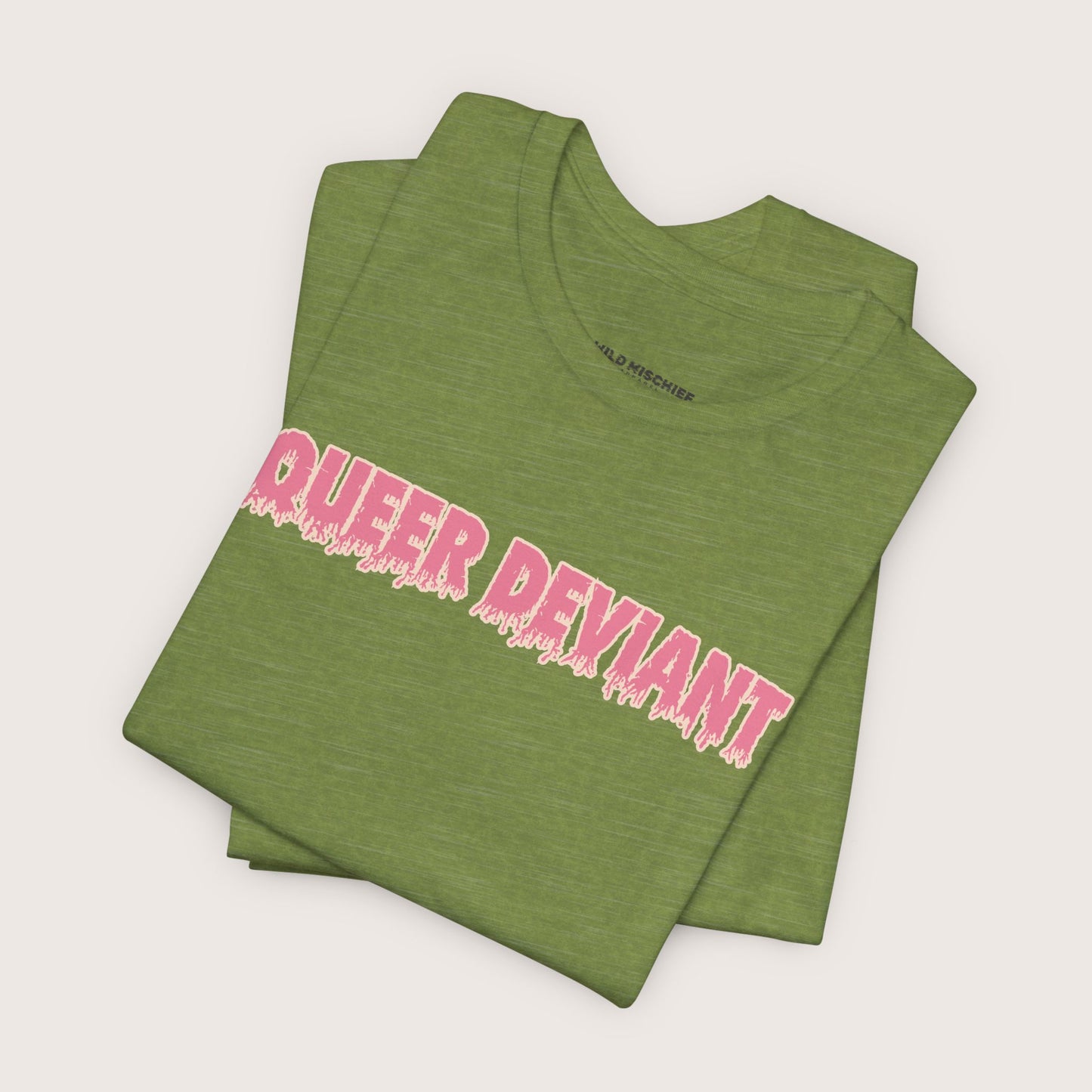 Camiseta de manga corta queer desviada: camiseta de orgullo audaz, top unisex de verano, regalo LGBTQ divertido, ropa para festivales, camiseta llamativa, colorida