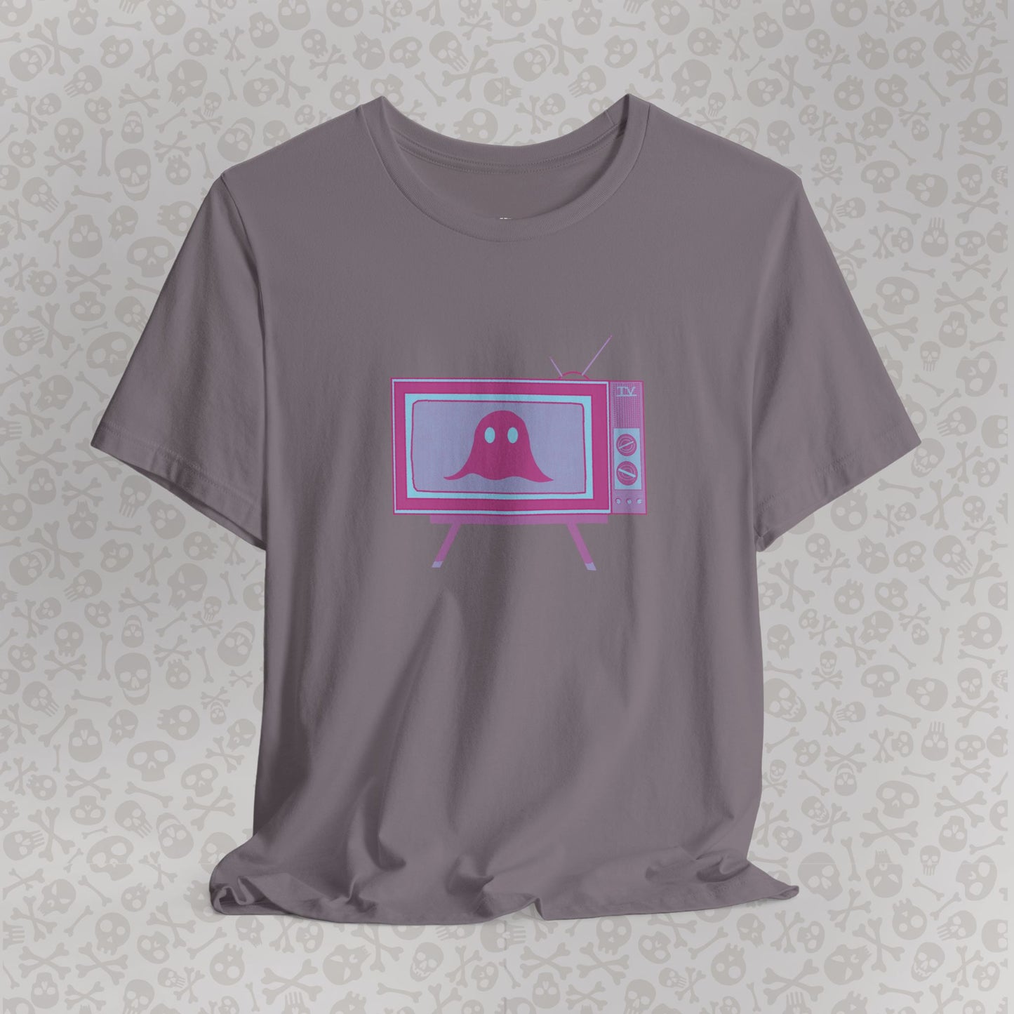 Ghost in the TV T-Shirt | Spooky retro vintage television graphic tee | Halloween